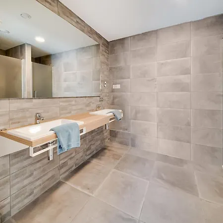Luxury La Croix Scaille, Cleaning Included * Bourseigne-Neuve