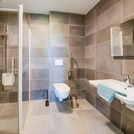 Spacious In Bourseigne-neuve, Cleaning Included Holiday home Bourseigne-Neuve