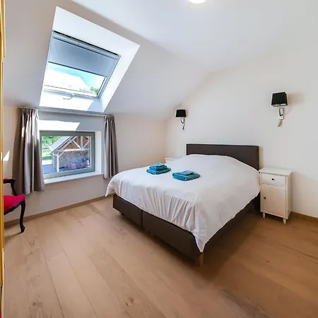 Spacious In Bourseigne-neuve, Cleaning Included Holiday home *